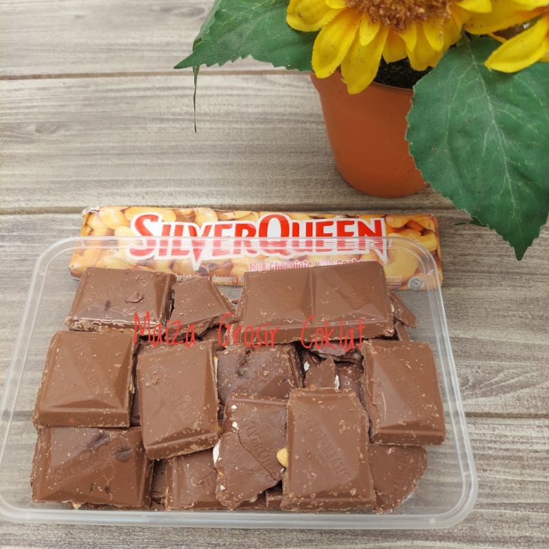 

Coklat Patahan SQ ASLI kemasan box 400gr
