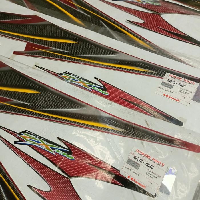 PREMIUM striping kawasaki Kaze Zx130 merah