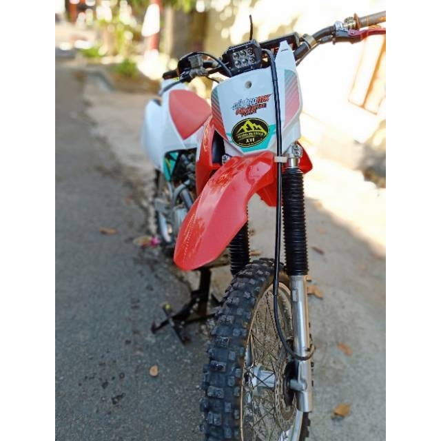 PREMIUM Body set honda crf 230 merk SND