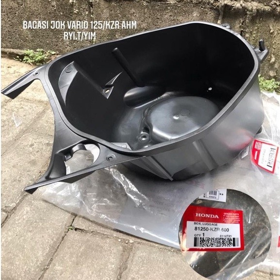 PREMIUM BAGASI JOK VARIO 125 OLD 2012-2014 81250-KZR-600