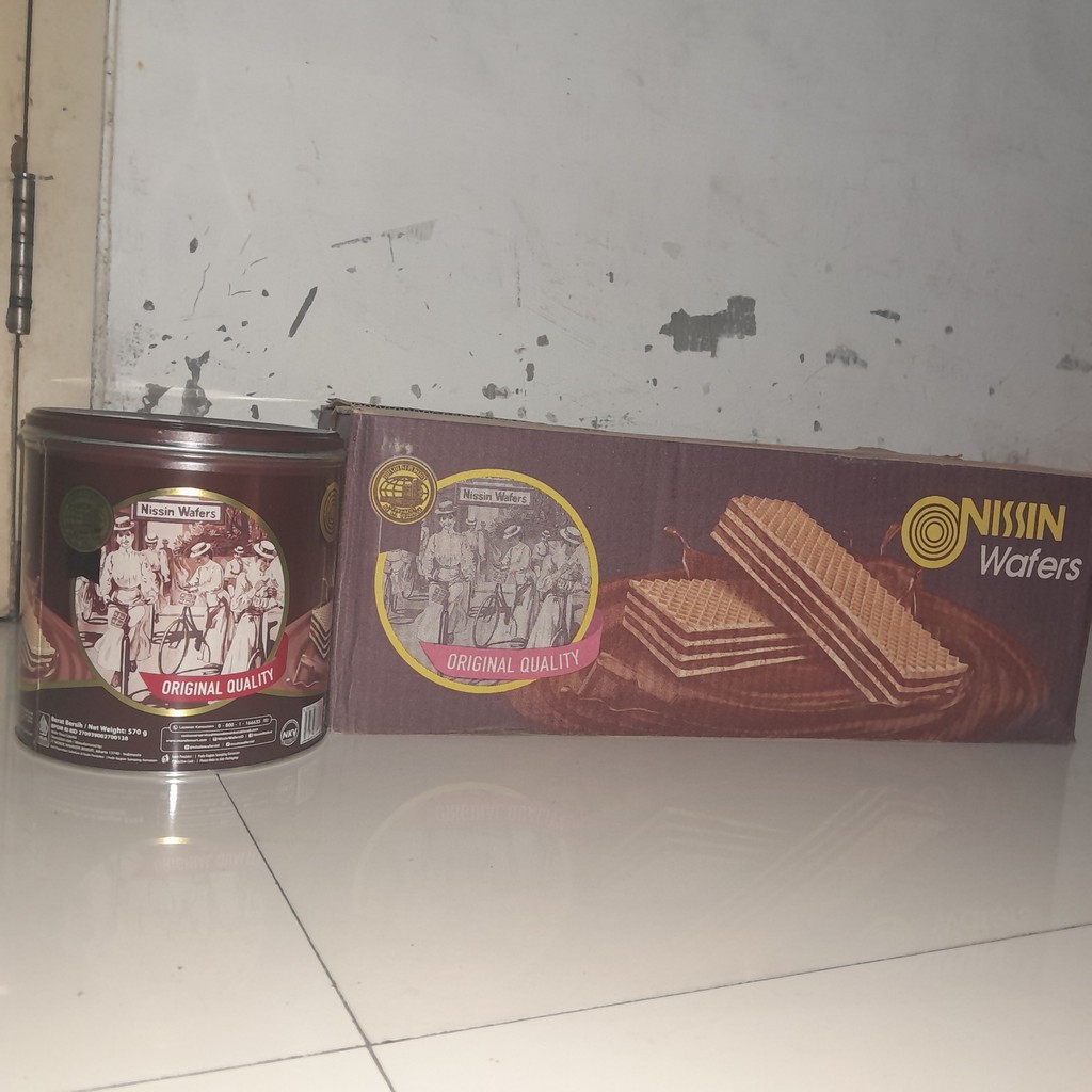 

Nissin Wafer cokelat 570gr 6 kaleng