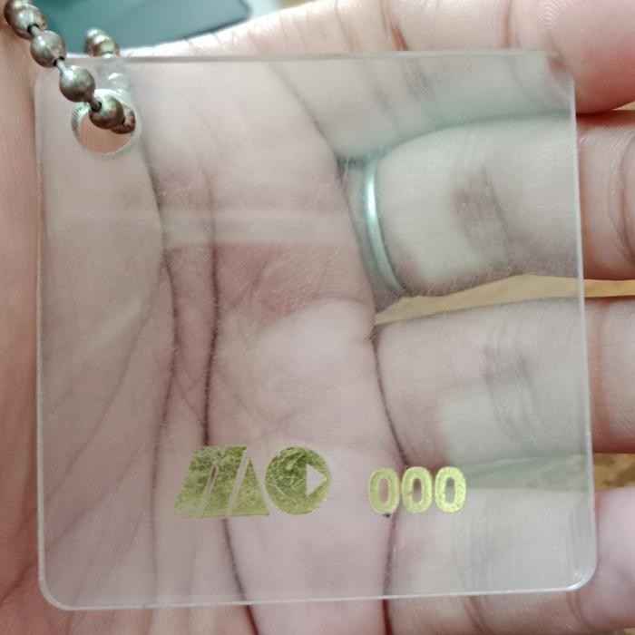 Akrilik Lembaran 2Mm Bening 122 X 244
