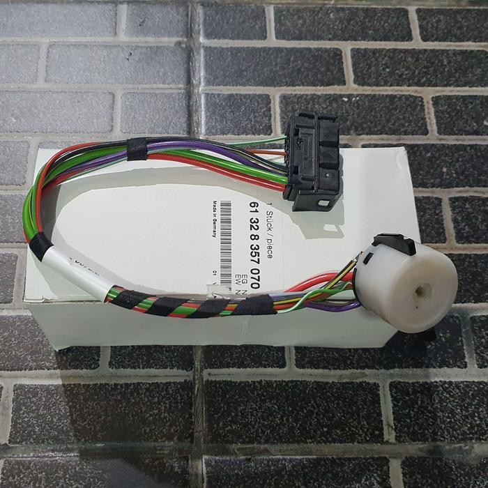 PREMIUM Switch Kunci Kontak BMW E36 7 Kabel Original