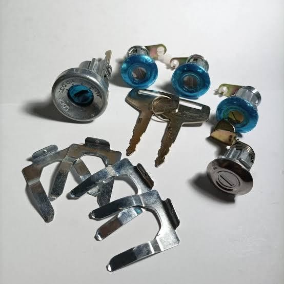 PREMIUM Carlock Set Kunci Pintu Kontak Taft GT Rocky Feroza (Harga Per 1Set)