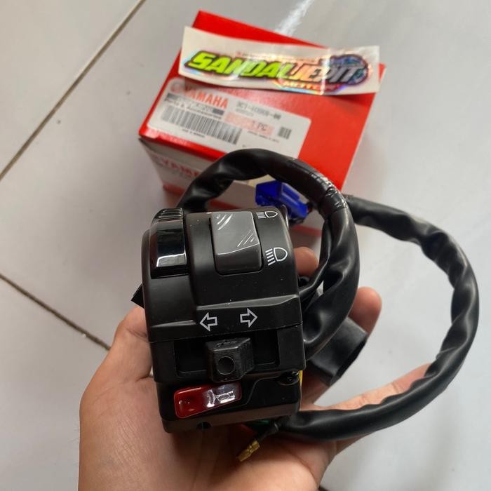 PREMIUM HOLDER KIRI VIXION ORIGINAL YAMAHA HOLDER KIRI YAMAHA VIXION ORIGINAL SAKLAR KIRI VIXION