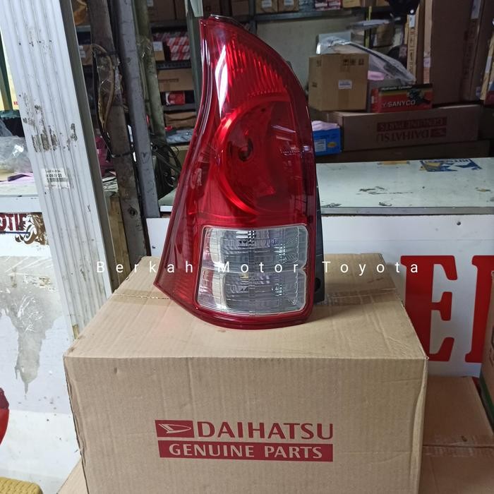 Stop Lamp Lampu Stop Avanza Xenia 2011 2012 2013 2014 2015 Original