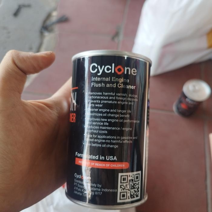 Engine Flush Cairan Pembersih Kuras Oli Mesin Motor Mobil Honda 200Ml Kode 021