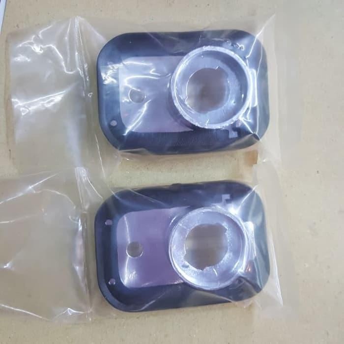 Lampu Sen Fender Putih Kristal Nissan Terrano Kode 076