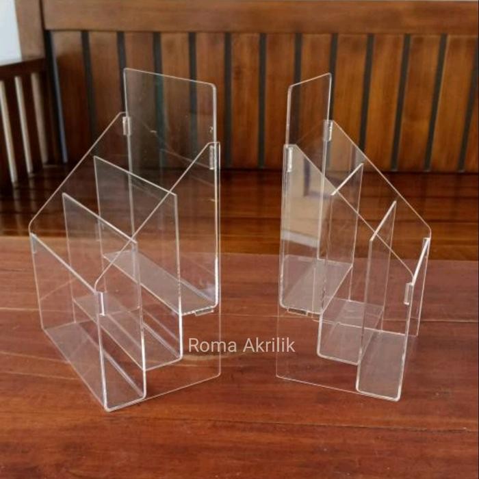 

Akrilik rak brosur /tempat brosur A6 3 susun
