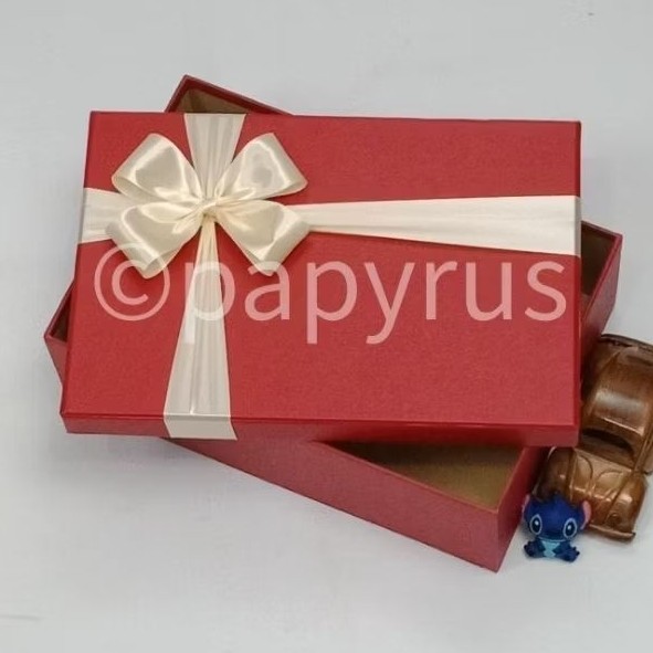 

Lsp PAPYRUS 20x30 Tinggi 10cm Kotak Kado Gift Box V2