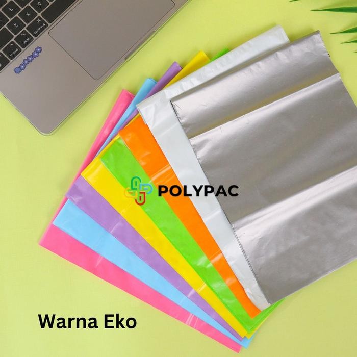 

Aman - Polymailer Warna Glossy 45X60 Isi 50 Pcs - Plastik Polymailer Lem