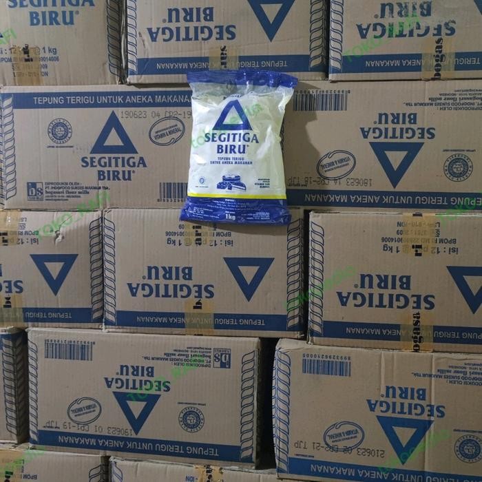 

SALE !!! TERIGU SEGITIGA BIRU 1KG KEMASAN 1 DUS ISI 12 PCS READYY