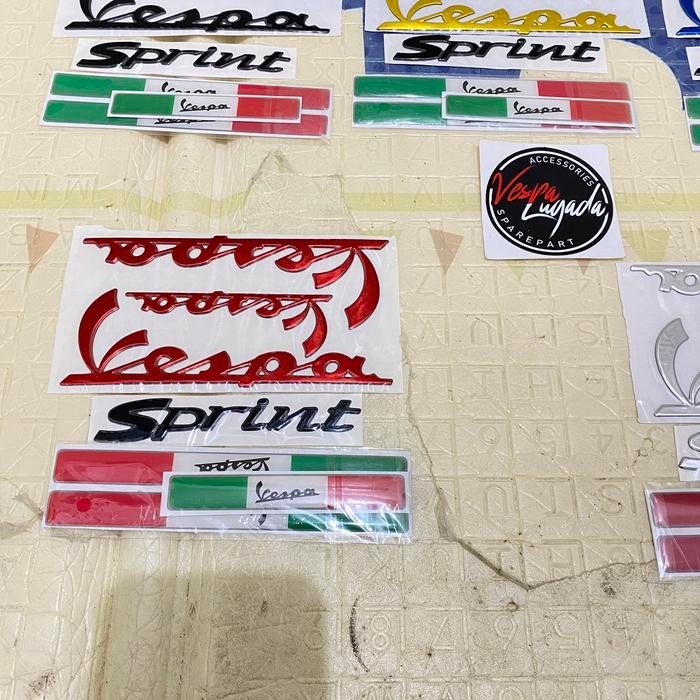 emblem body vespa sprint