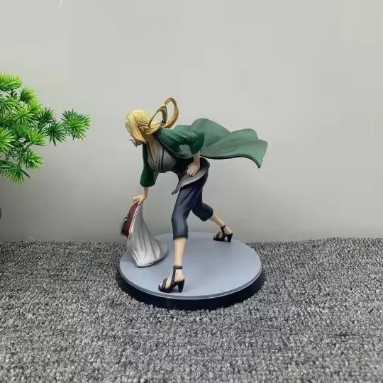 Action Figure Tsunade Yg Membungkuk Terbaru