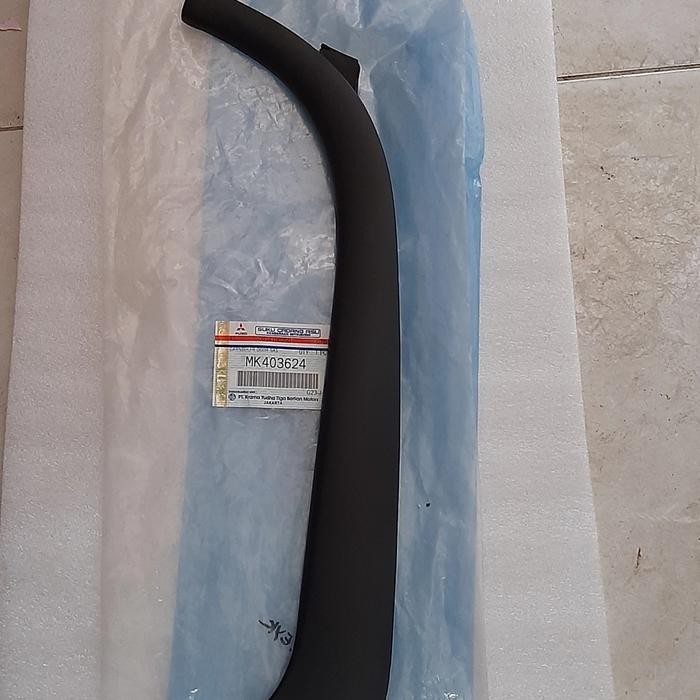 Lis Kaca Pintu Canter Original Asli Bagin Belakang Kode 001