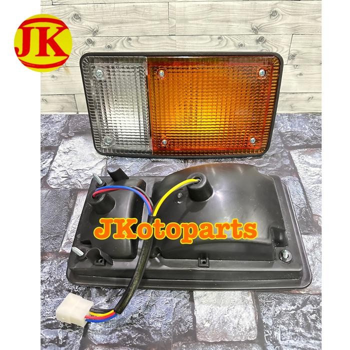 Lampu Sen Nissan Ck12 Ck87 Btx