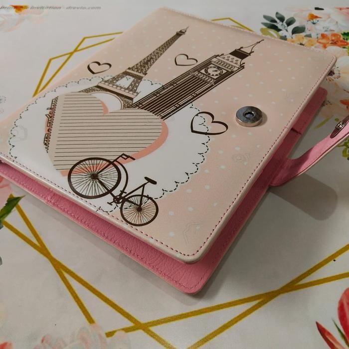 

BINDER PRINTING MOTIF PARIS LOVERS A5(20RING) KODE 1001