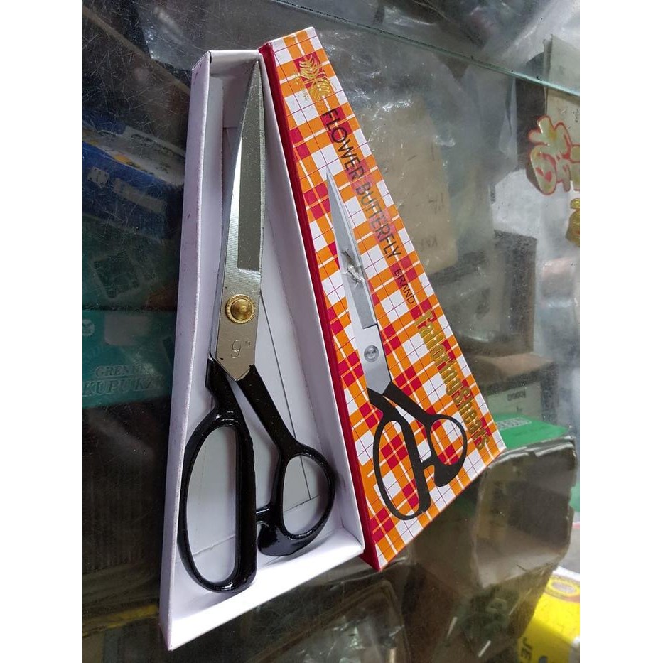 

Gunting Kain Merk Flower Butterfly Ukuran 9 inch