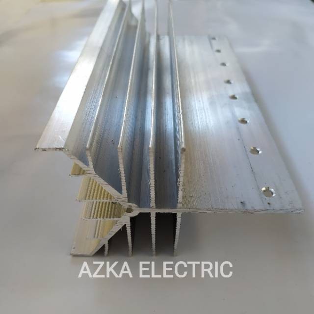 (Expert) Heatsink Pendingin Jangkar 4 Transistor Sanken 18 Cm