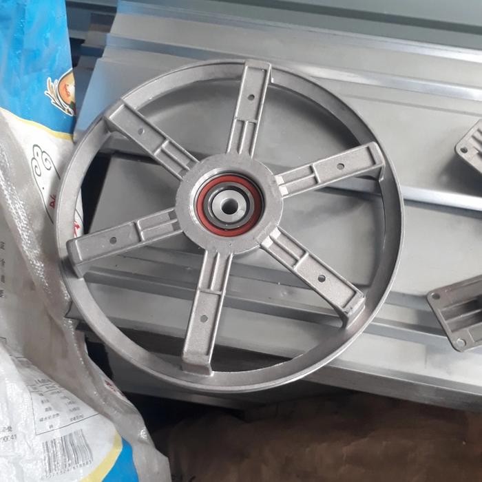 pulley fan belt blower