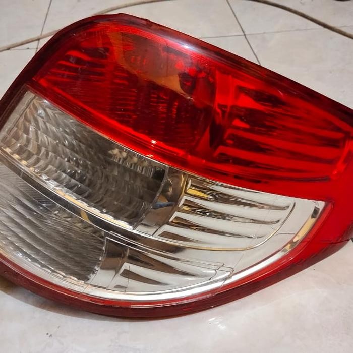 Stoplamp Lampu Belakang Suzuki X Over Sx4