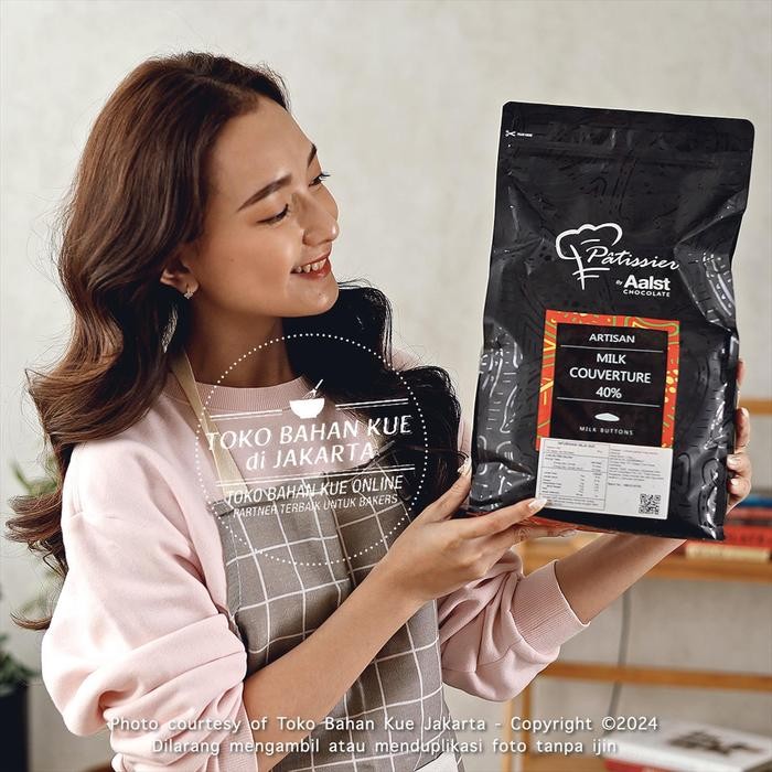 

Patissier 40% Milk Couverture Chocolate 100Gr Cokelat Coin Coklat Susu
