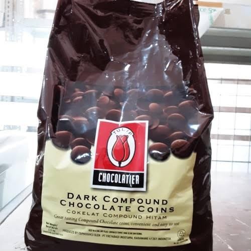 

Tulip Dark Compound Chocolate Coins Coin Button Cokelat Kancing 500 Gr