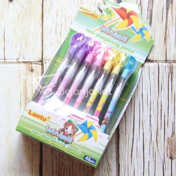 

Pensil Benzia Lantu Kincir Windmill