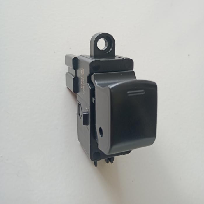 SWITCH ANAKAN POWER WINDOW LIVINA