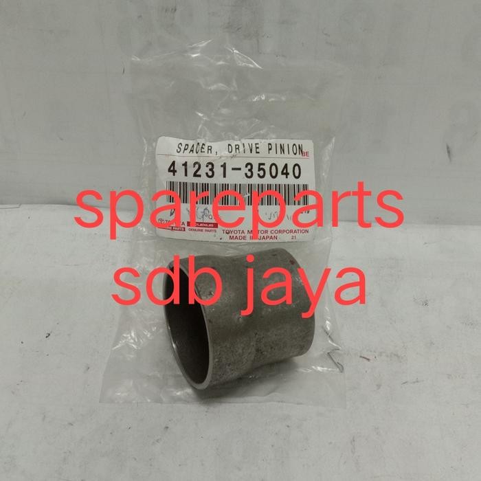 Spacer Bushing Bush Pinion Gardan Depan Fortuner Vrz Hilux Vigo Revo