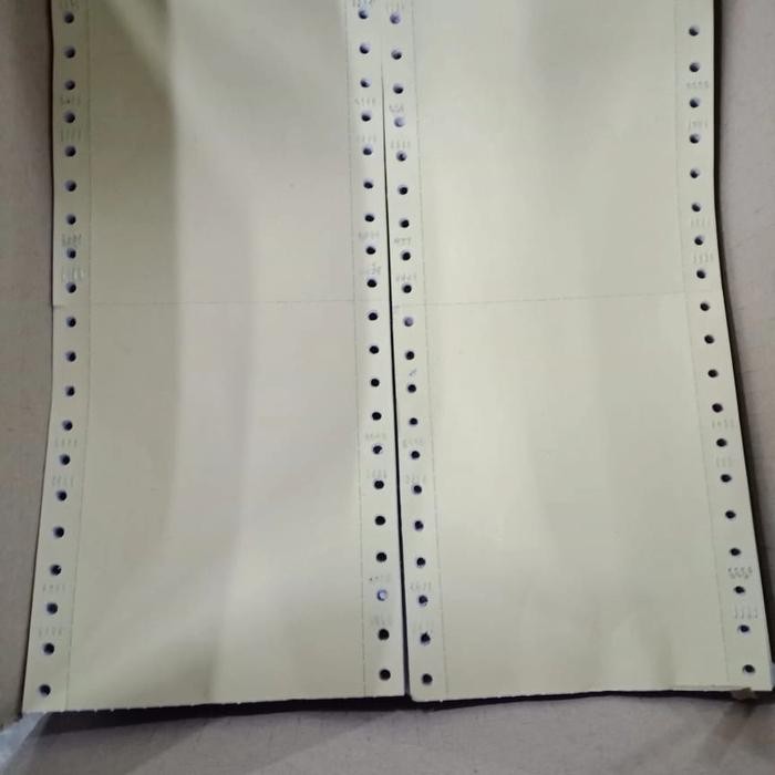 

Continuous Form 4 Ply 9.5/2 X 11/2 Inch Dph (Isi 500 Sets) Hi Print