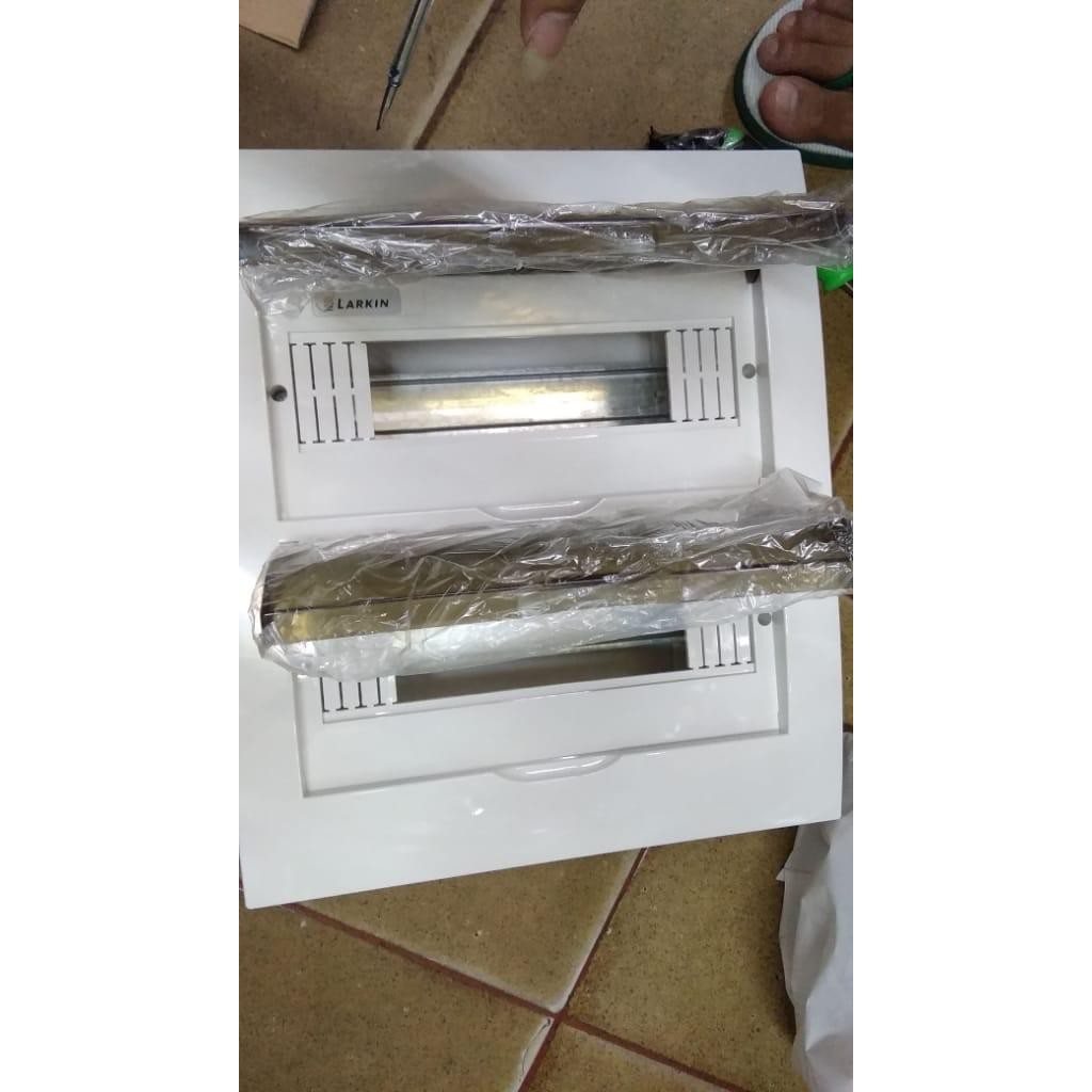 BOX MCB 24 GROUP GRUP INBOW