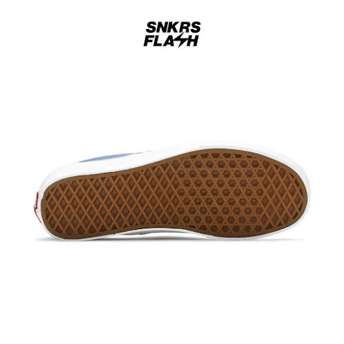 VANS Classic Slip On Navy Sepatu Sneakers Unisex - VN000EYENVY - Size 36