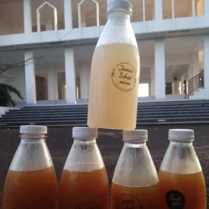 Jamu Kunyit Asem