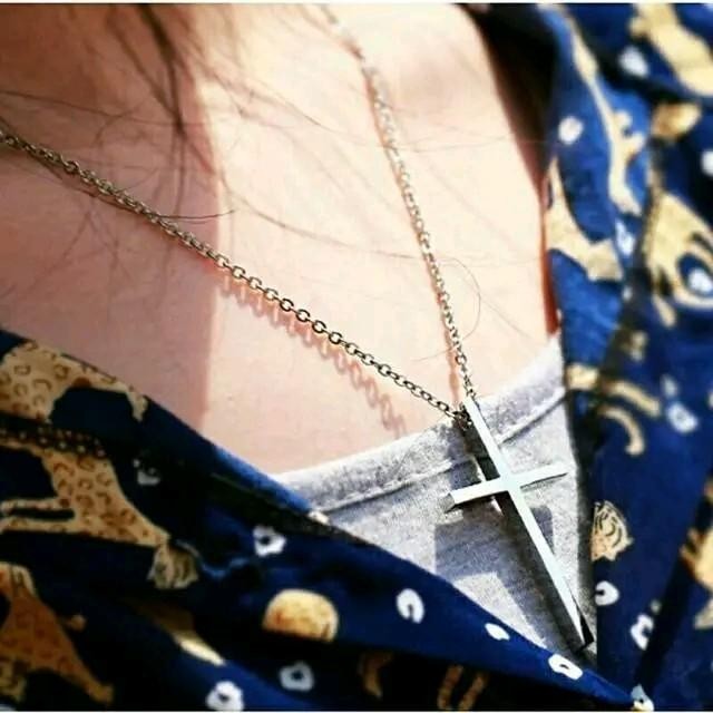 ORIGINAL Kalung Salib Polos Pria Wanita Immanuel Titanium Anti Karat READY STOCK