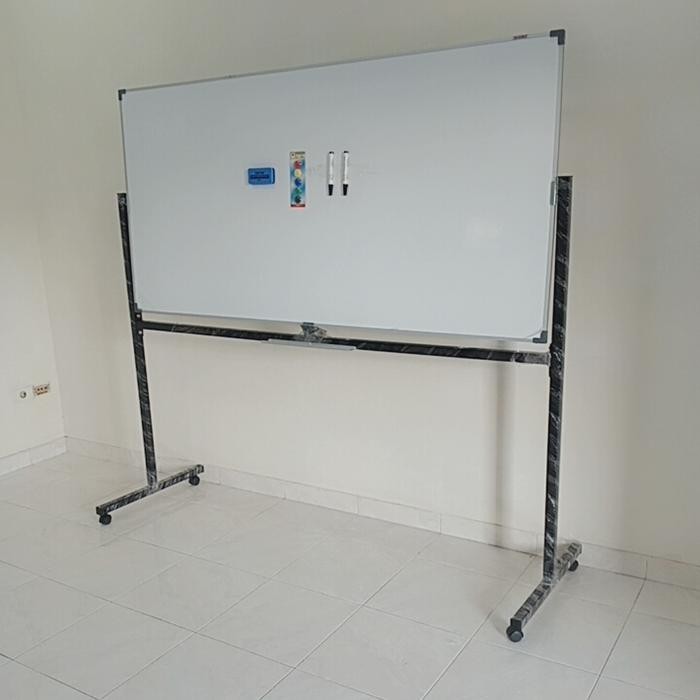 

Whiteboard / Papan tulis DAIKI Magnetic Single face stand 90x150 Cm