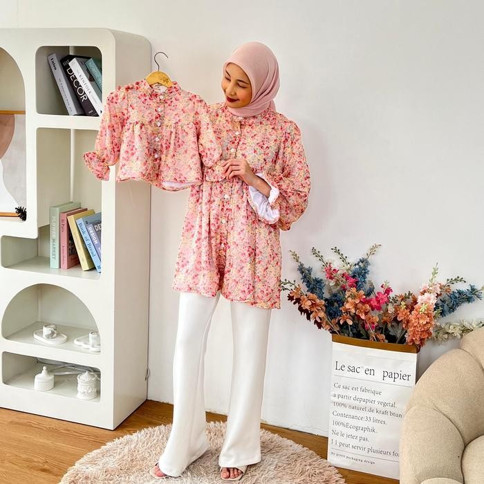 Pilihan- Kalsandfrey Misha Blouse Atasan Couple Mom And Kids Kembar