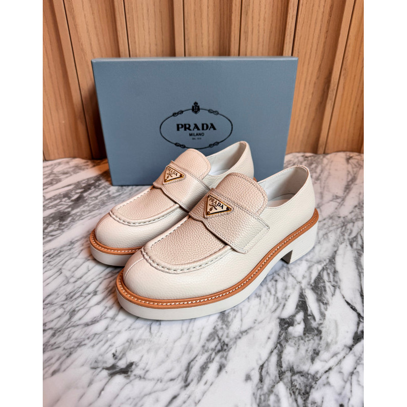 P**** Pantoufel Loafer Togo White Leather Wanita VVIP Quality Import Branded