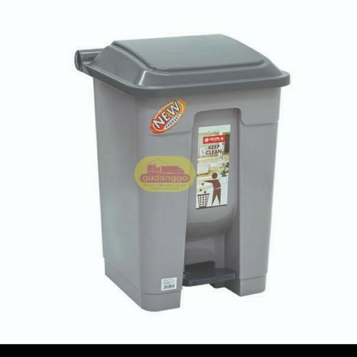 TEMPAT SAMPAH INJAK / TONG SAMPAH GOMI LION STAR 30 LT C69