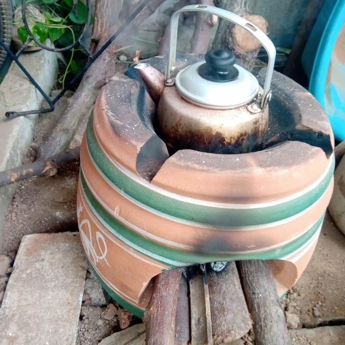 (Good) tungku kayu bakar traditional / anglo tanah liat / hawu gojek/grab aja