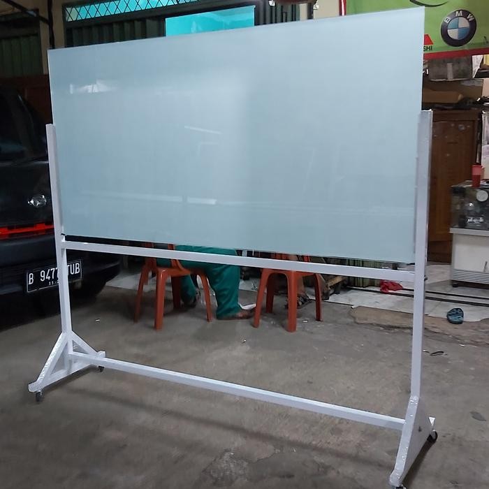 

glass whiteboard standing roda 90 x 180cm