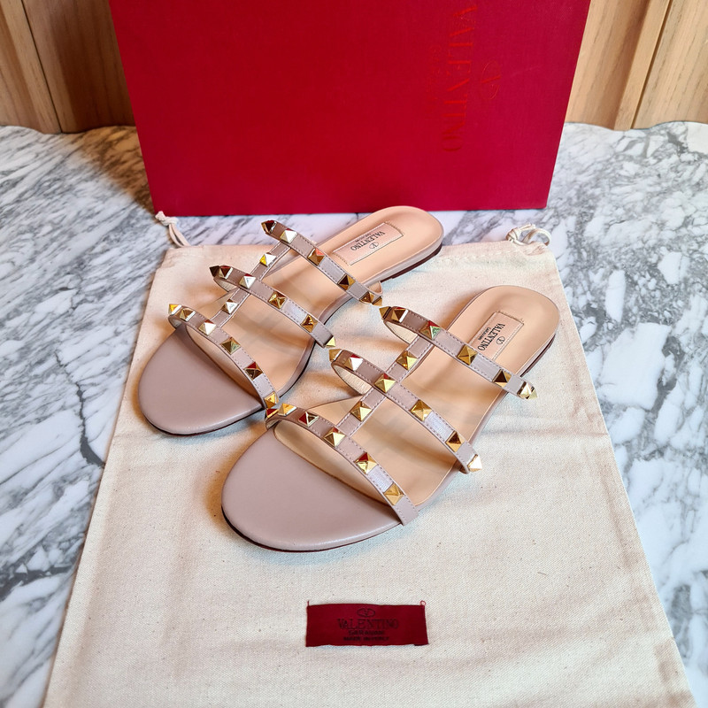 Valentino sandal rocsktud Leather Wanita VVIP Quality Import Branded Nude