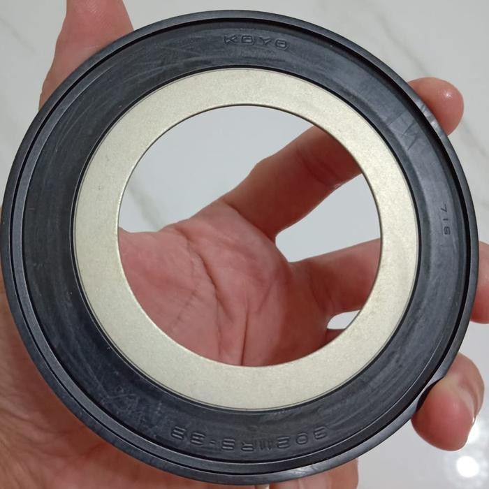 SEAL RODA / OIL SEAL RODA BELAKANG LUAR PS CANTER PS100 / PS120 PS135