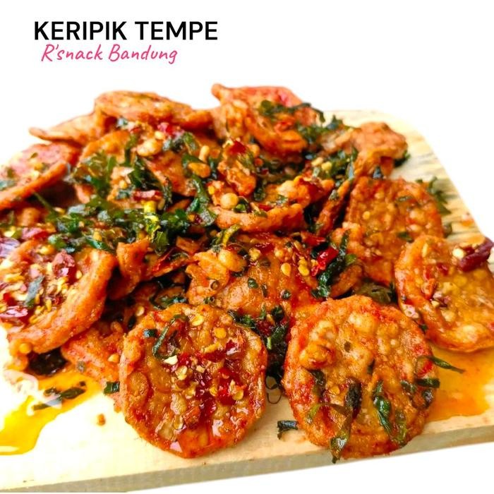 

keripik tempe janda bocil pedas daun jeruk 1kg Kripik Camilan Food Snacks