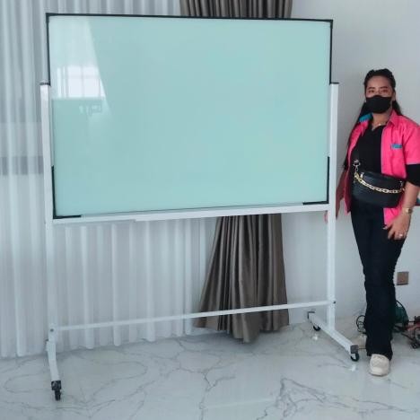 

Glass Board Magnetik Standing 100 150 Cm