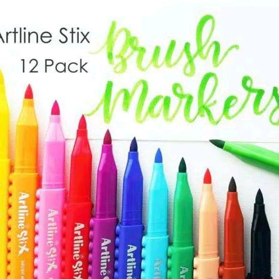 

Melayani Faktur Pajak! Artline Stix Brush Marker Set 12 Spidol Warna Untuk Hand Lettering Kaligrafi