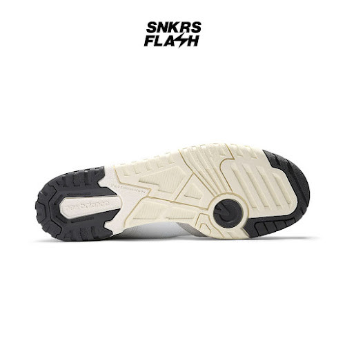 NEW BALANCE 550 Grey White Black Sepatu Sneakers Pria - BB550GWB - Size 44