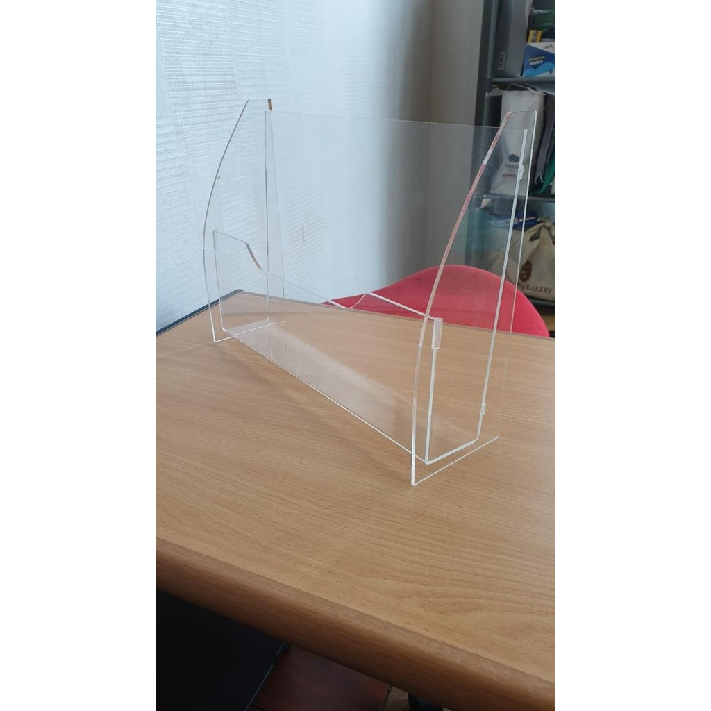 

Akrilik Tempat Brosur A4 Brochure Holder A4 Fancy Landscape 3Mm - Jadi