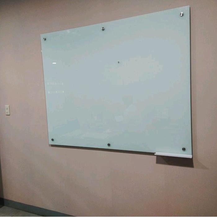 

Glassboard Magnetik uk.120x160cm / Papan Tulis Kaca