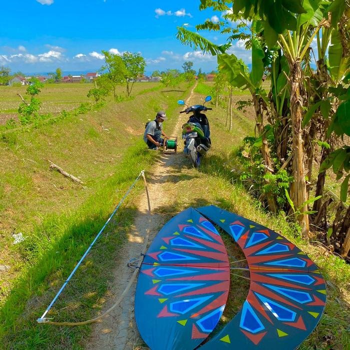 (Good) Layangan Pegon Motif Arsir 2.5m Bambu